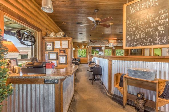 Runts BBQ: 1105 W Cherokee St, Wagoner, OK 74467